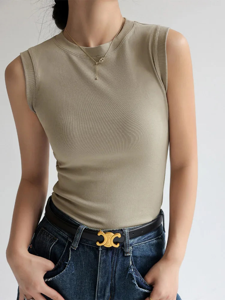 Camisole Vest for Women Round Neck Colourful Basic Sleeveless Undershirt Tops Tees with Coverage for Side Cleavage