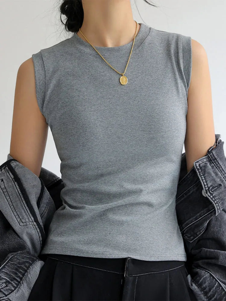 Camisole Vest for Women Round Neck Colourful Basic Sleeveless Undershirt Tops Tees with Coverage for Side Cleavage