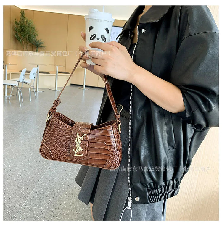 Texture Stone Patterned Armpit Bag 2025 New Simple Single Shoulder Women's Bag Temperament Crossbody Bag Small Fragrance Style