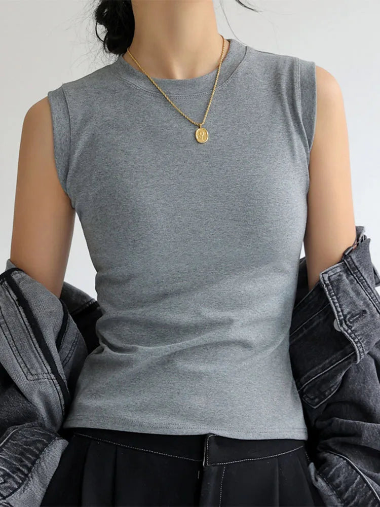 Camisole Vest for Women Round Neck Colourful Basic Sleeveless Undershirt Tops Tees with Coverage for Side Cleavage
