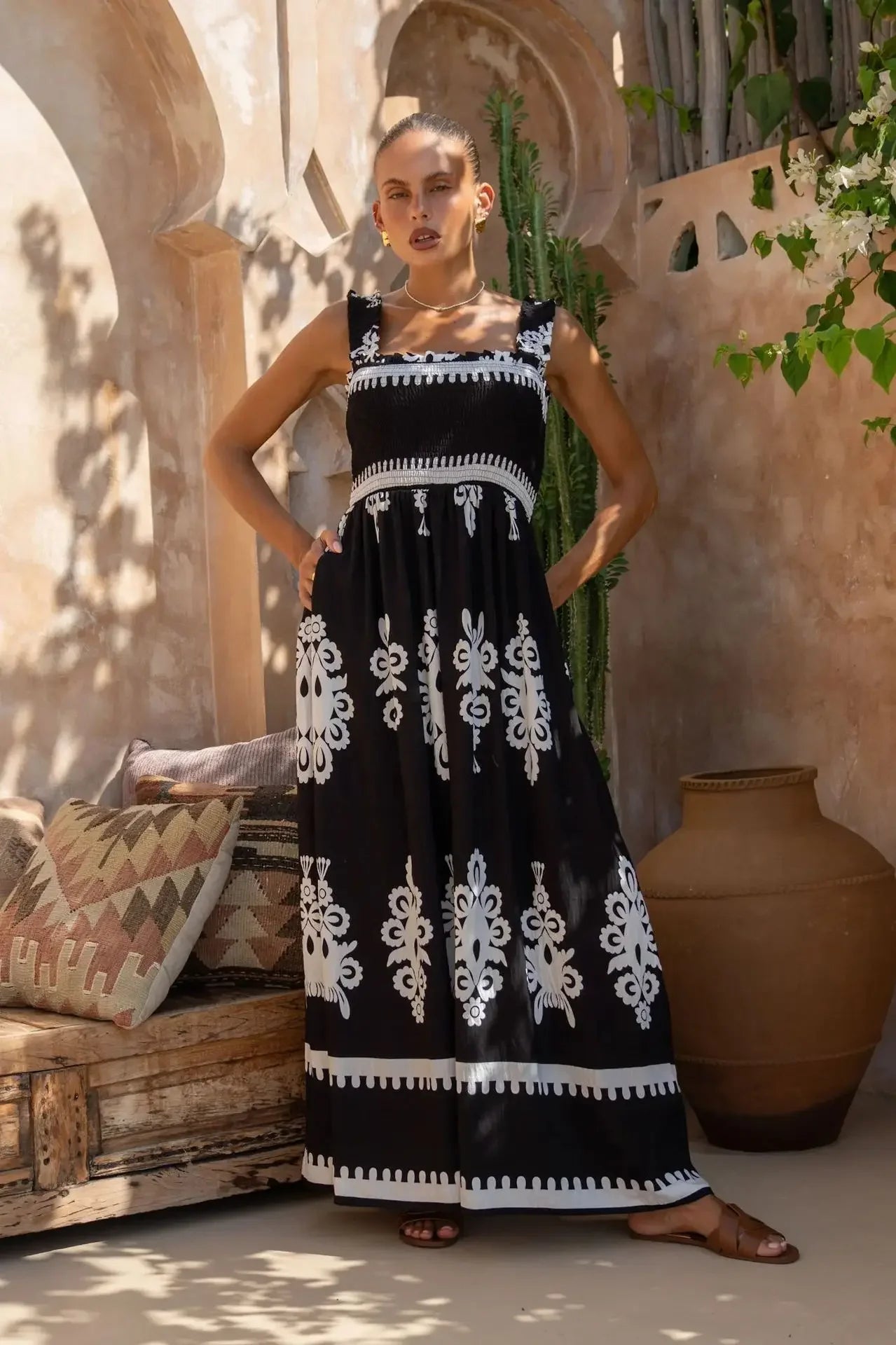2025 Summer Fashion New Women's Bohemian Style Dress Beach Vacation Printed Strap Fold A-line Length Dress