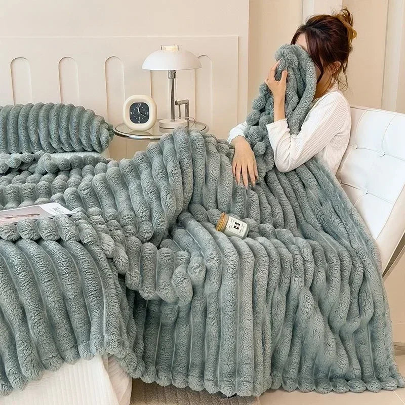 Winter Tafu Velvet Children's Comfortable Blanket Thick Coral Fleece Throw Blankets Adults Office Nap Blanket Sofa Small Cover