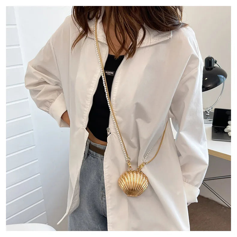 2025 New Summer Lipstick Bags for Women Fashion Pearl Mini Purse Crossbody Bag High Quality Gold Shell Bag Designer Shoulder Bag