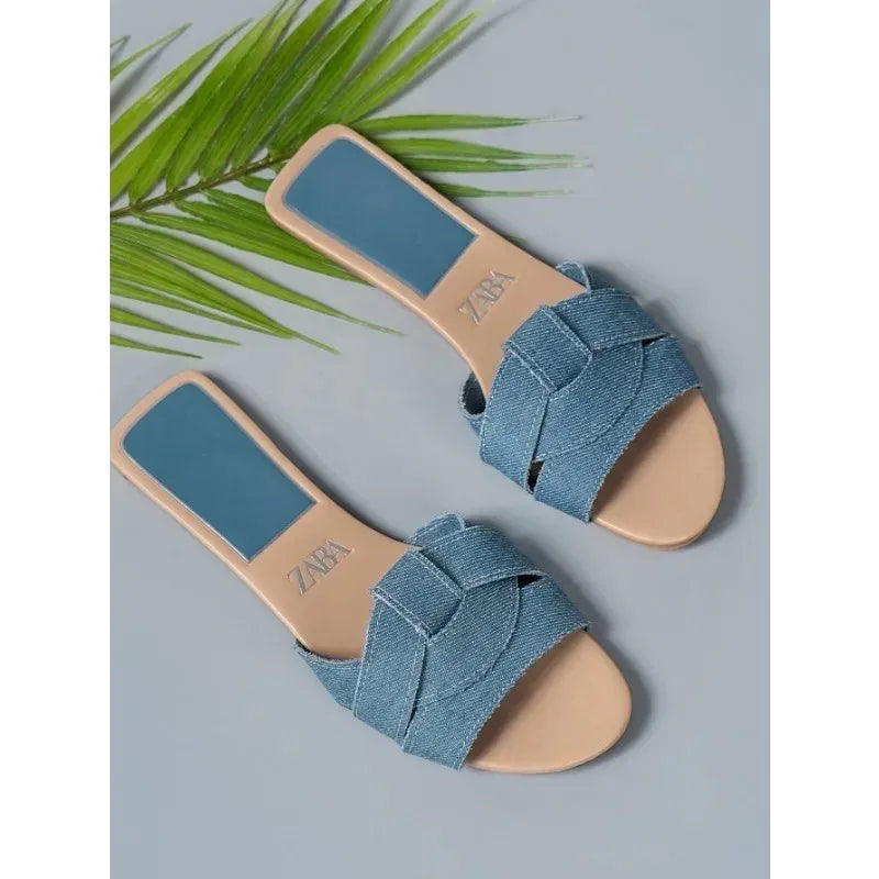Flat Slippers Casual Shoes Woman 2025 Trend Luxury Summer Elegant Dresses Sandals Beach Designer House Round Toe Brand Bathroom