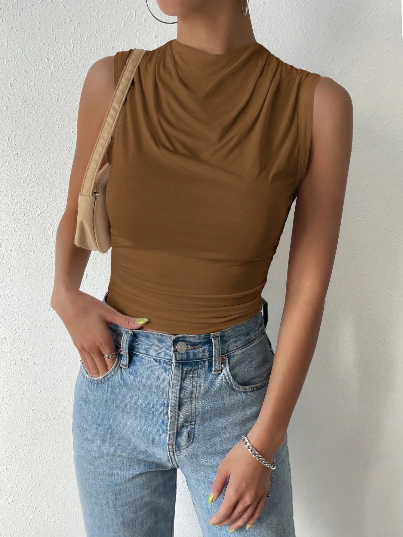 Women's Casual Pleated Design Top Summer Fashion Street Style Solid Color Slim Half High Neck Sleeveless T-Shirt Top