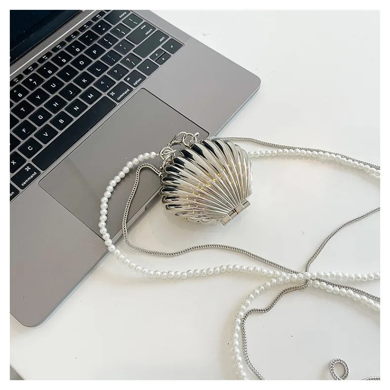 2025 New Summer Lipstick Bags for Women Fashion Pearl Mini Purse Crossbody Bag High Quality Gold Shell Bag Designer Shoulder Bag