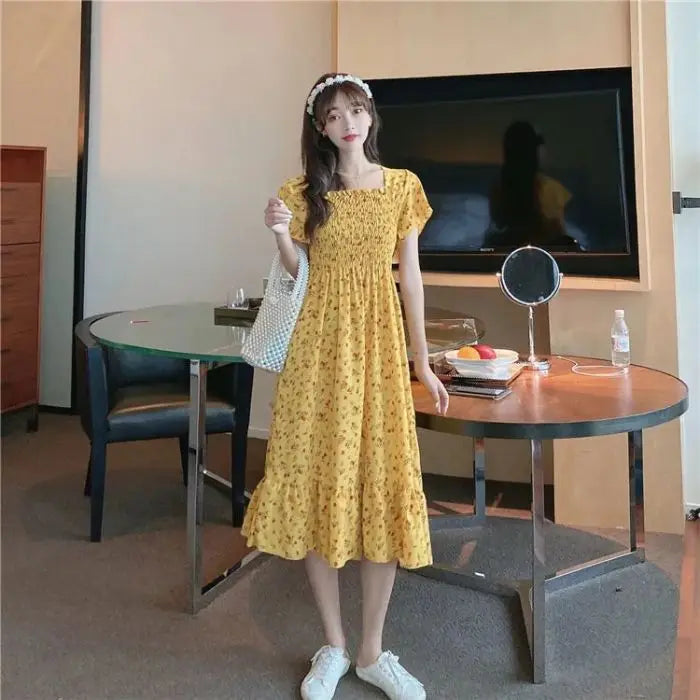 2025 New Spring Summer Dress Women Mini Dresses Female Short Sleeve Elastic Bust Printed Floral Pleated Backless Casual Dress