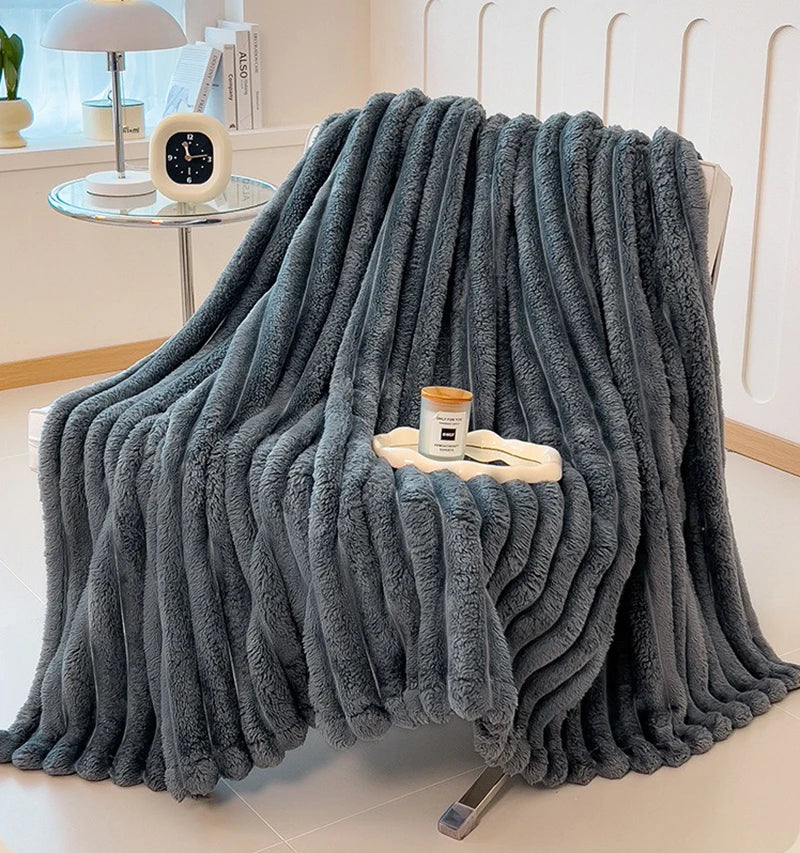 Light luxury Multifunctional Solid Color Rabbit Velvet Blanket Winter Thick Warm Flannel Used For Bedroom Living Room Blanket