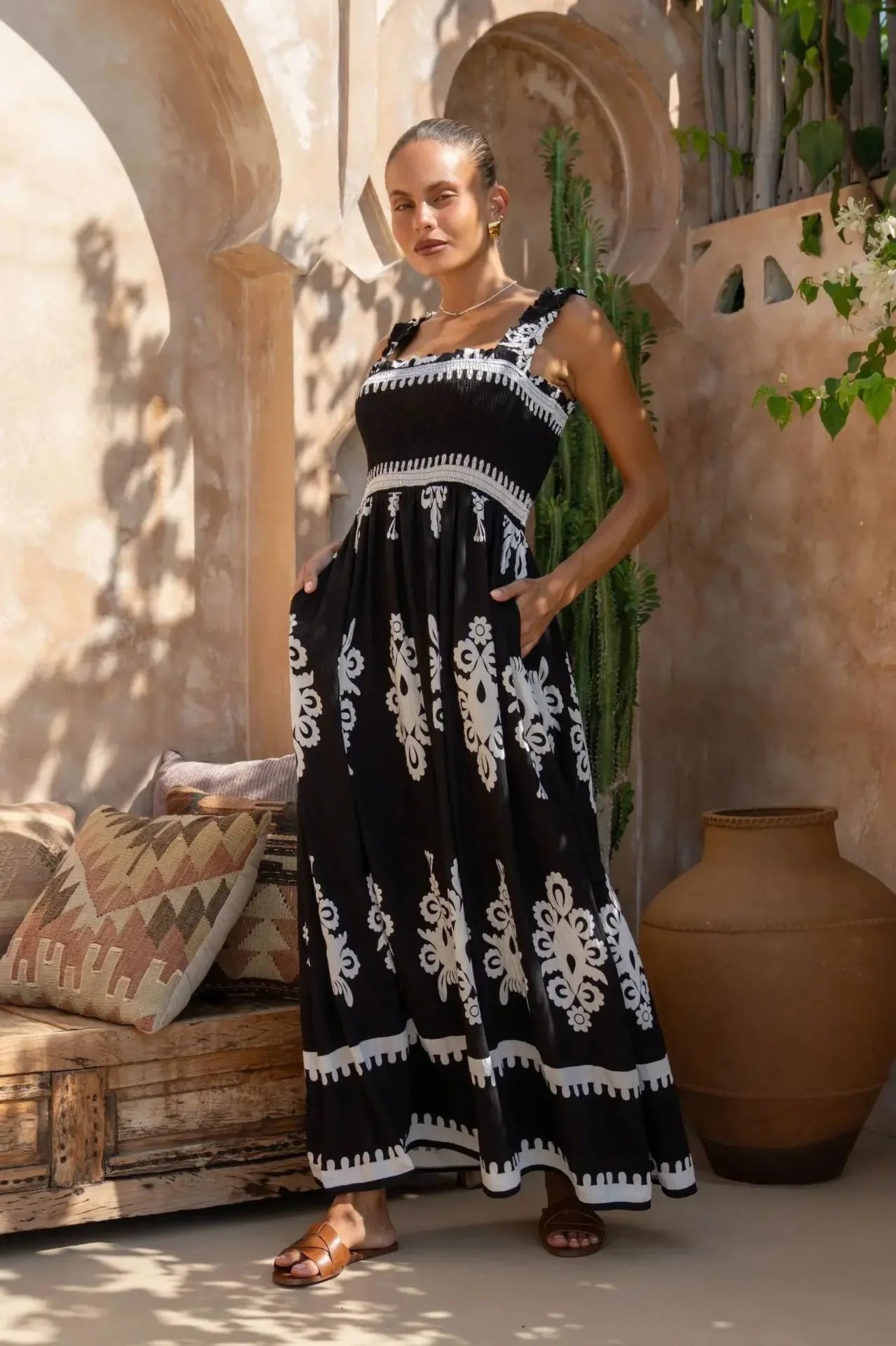2025 Summer Fashion New Women's Bohemian Style Dress Beach Vacation Printed Strap Fold A-line Length Dress