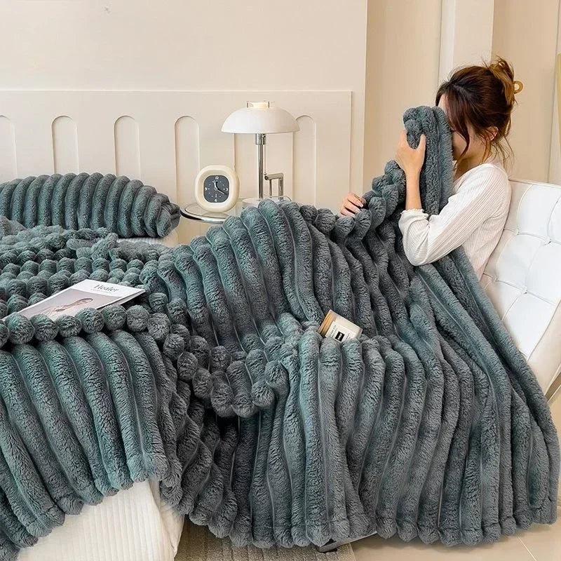 Winter Tafu Velvet Children's Comfortable Blanket Thick Coral Fleece Throw Blankets Adults Office Nap Blanket Sofa Small Cover