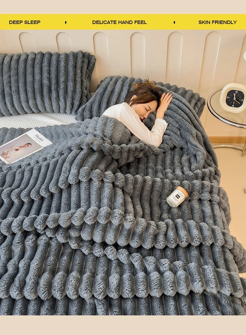 Light luxury Multifunctional Solid Color Rabbit Velvet Blanket Winter Thick Warm Flannel Used For Bedroom Living Room Blanket