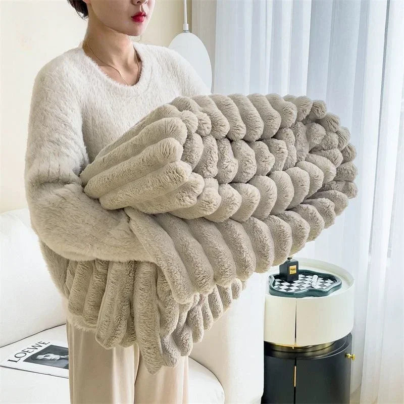Winter Tafu Velvet Children's Comfortable Blanket Thick Coral Fleece Throw Blankets Adults Office Nap Blanket Sofa Small Cover