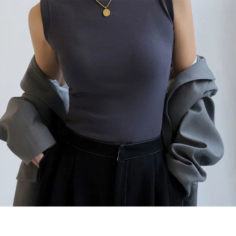 Camisole Vest for Women Round Neck Colourful Basic Sleeveless Undershirt Tops Tees with Coverage for Side Cleavage