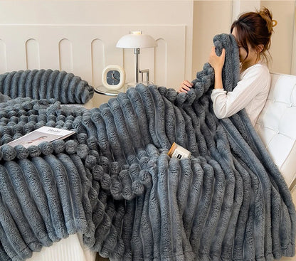 Light luxury Multifunctional Solid Color Rabbit Velvet Blanket Winter Thick Warm Flannel Used For Bedroom Living Room Blanket