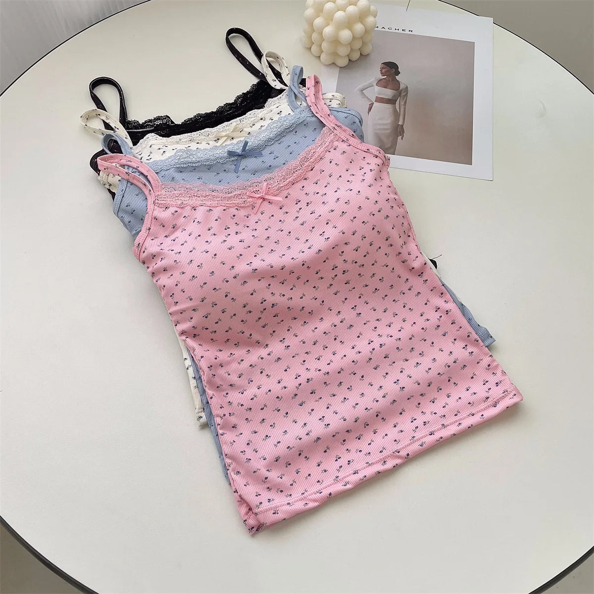 Summer Print Crop Tops for Women Bow Lace Camisole Sexy Backless Vest with Padded Basic Tank Top Bm Style Camis Y2k Streetwear