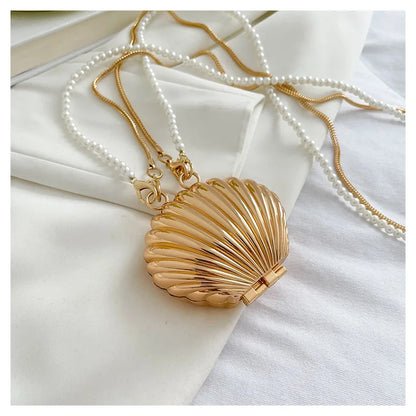 2025 New Summer Lipstick Bags for Women Fashion Pearl Mini Purse Crossbody Bag High Quality Gold Shell Bag Designer Shoulder Bag