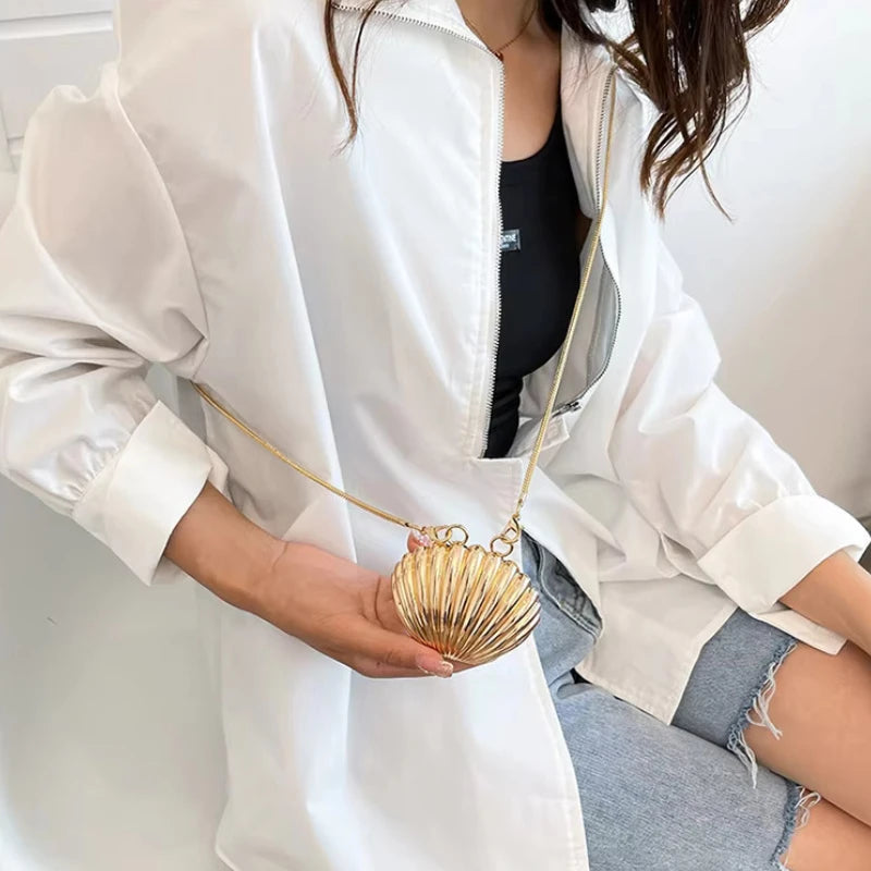 2025 New Summer Lipstick Bags for Women Fashion Pearl Mini Purse Crossbody Bag High Quality Gold Shell Bag Designer Shoulder Bag