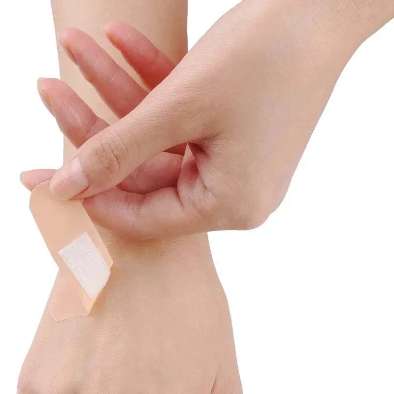 Band-Aids Waterproof Breathable