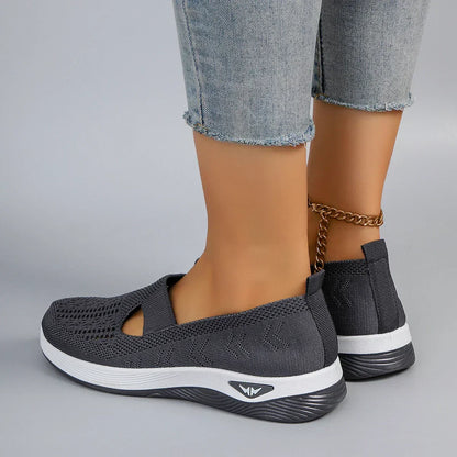 women's sports shoes