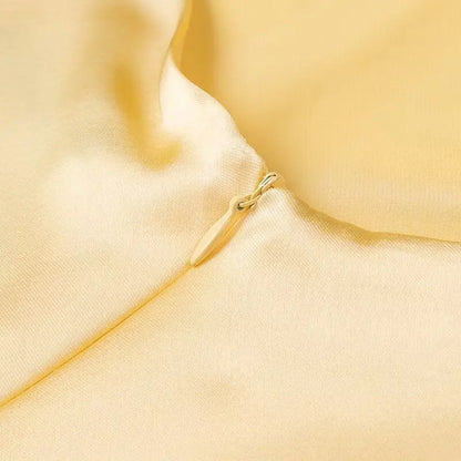 TRAFZA Women Summer Yellow Stain V Neck Sling Dress Elegant Sleeveless Loose Maxi Robes 2025 New Ladies Party Holiday Dresses